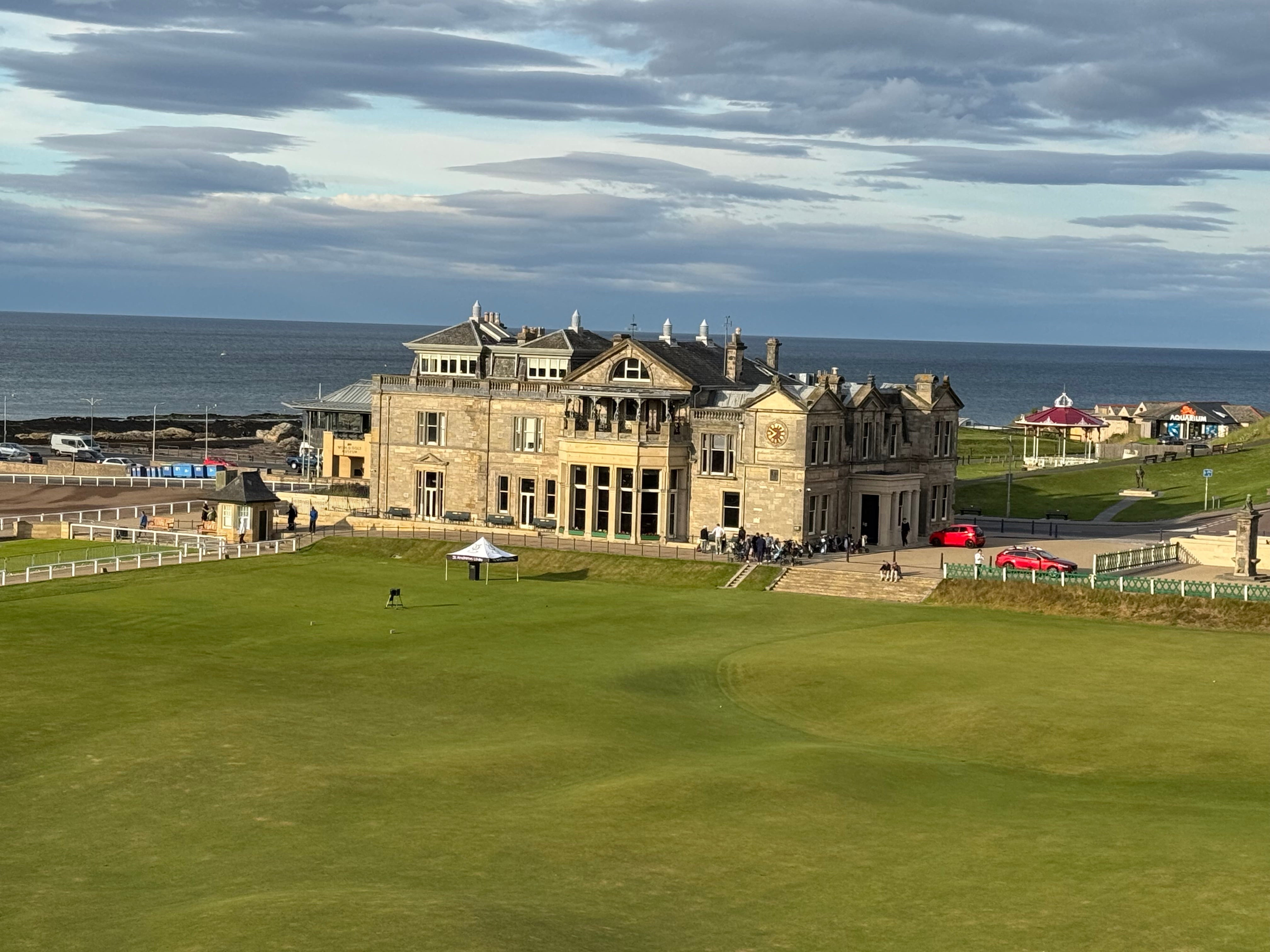 Glorious Madness - The Old Course in Reverse