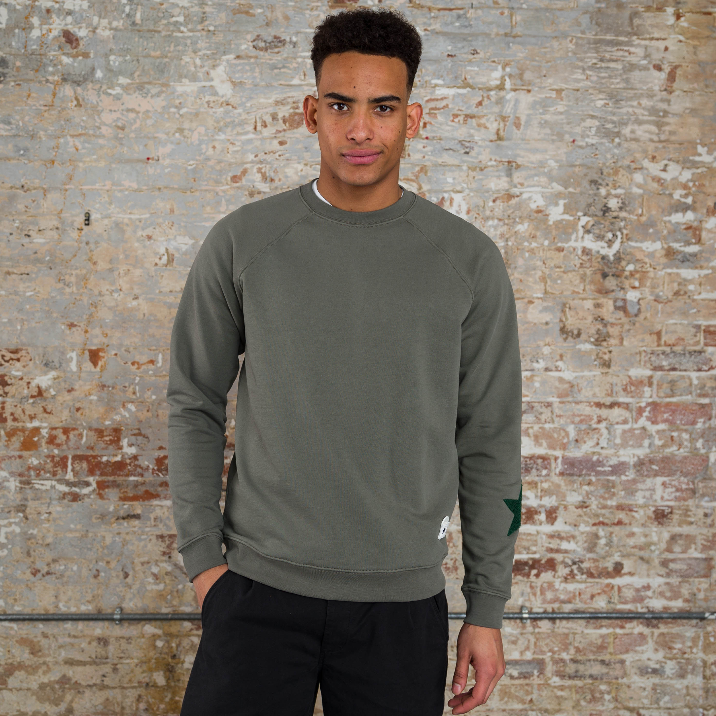 Sounder Golf | Sounder Golf | Clothing | Sweats| Raglan Star Sweat - Olive | Knits & Sweats