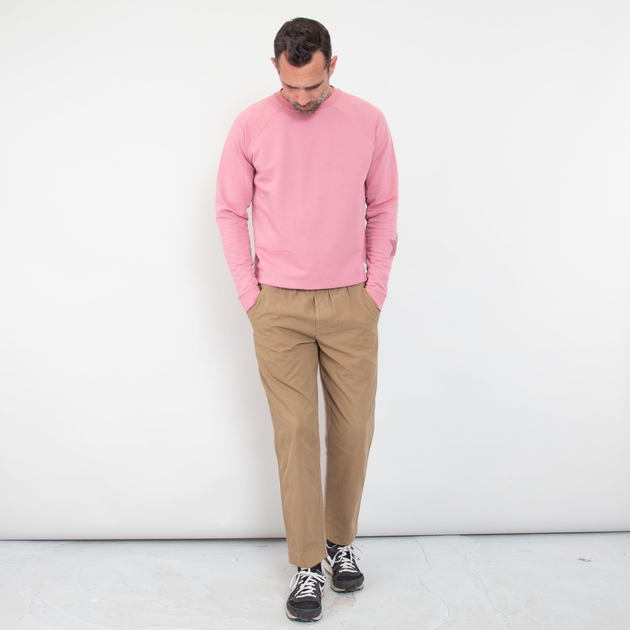 Sounder Golf | Sounder Golf | Clothing | Sweats| Raglan Star Sweat - Dusty Pink | Knits & Sweats