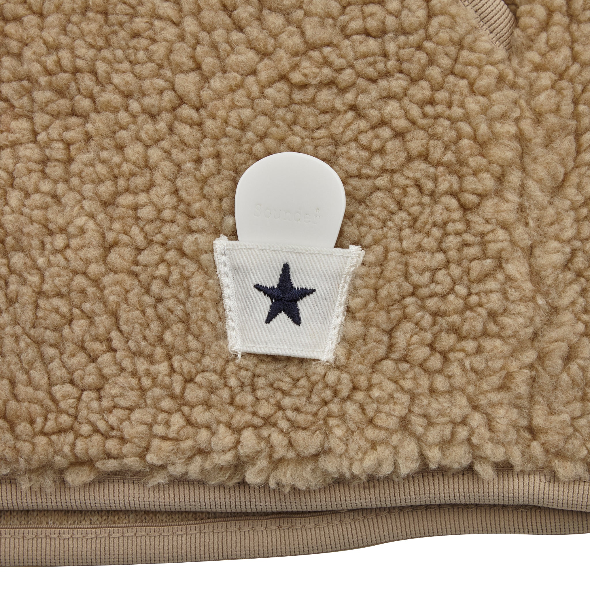 Sounder Golf | Sounder Golf | Clothing | Fleeces | Himalayas Overhead Gilet - Oat | Outerwear