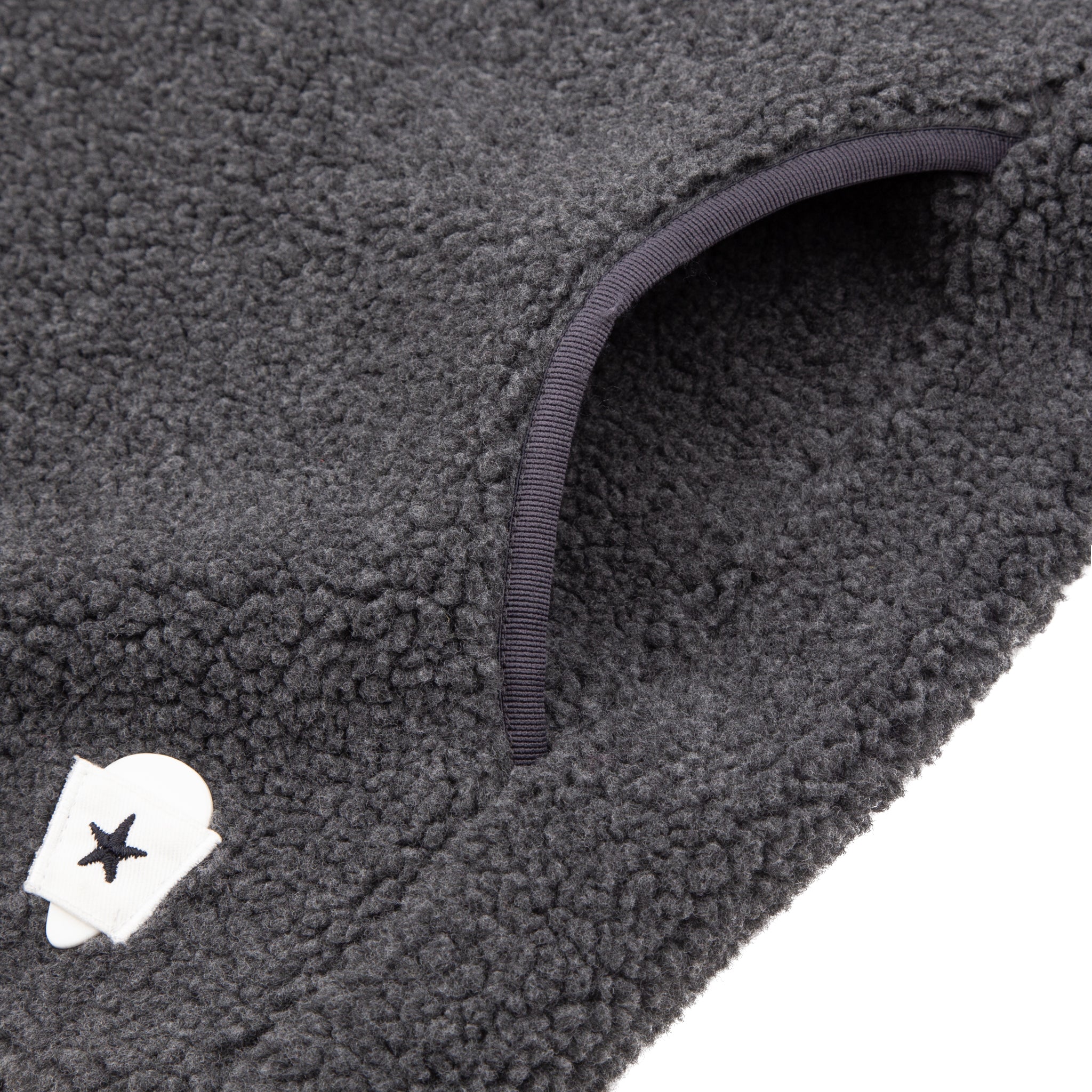 Sounder Golf | Sounder Golf | Clothing | Fleeces | Himalayas Overhead Gilet - Charcoal | Outerwear