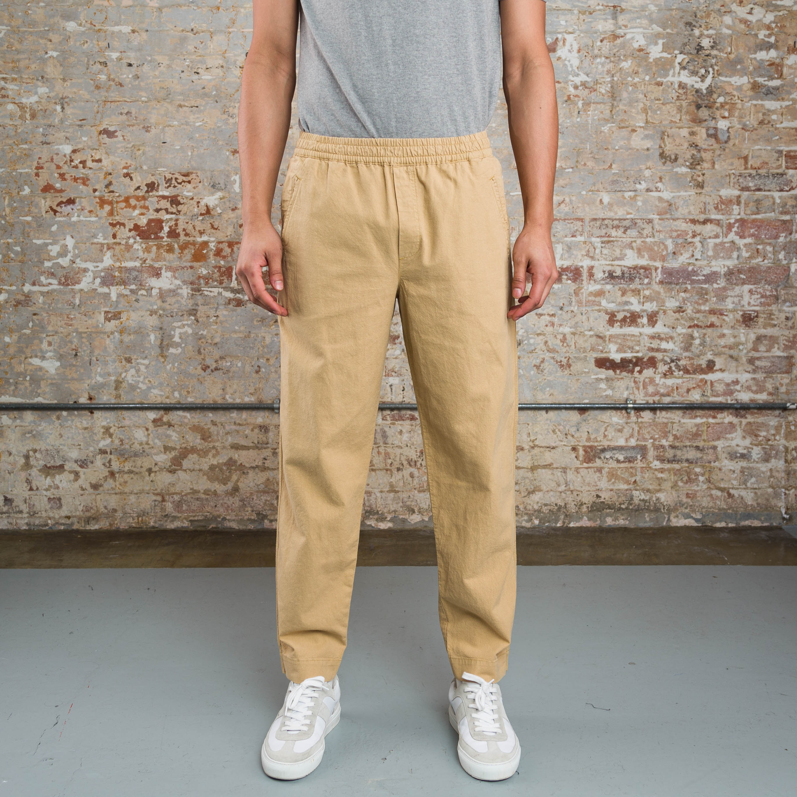 Sounder Golf | Sounder Golf | Clothing | Trousers | Drawcord Good Walk Chino - Tan Linen | Trousers & Shorts