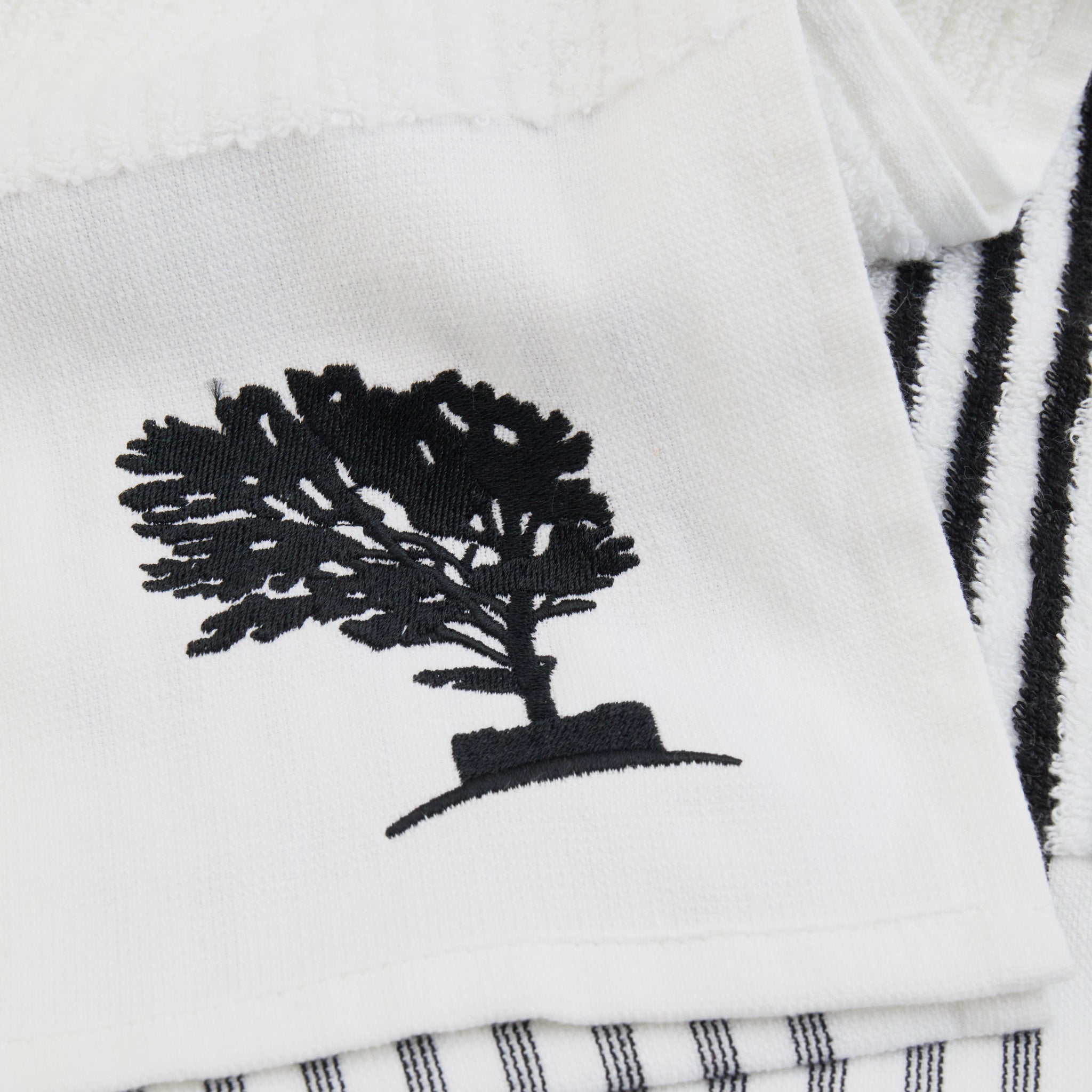 Sounder Golf | Sounder Golf | Cleeve Hill Collection | Cleeve Hill Logo Bag Towel | Cleeve Hill