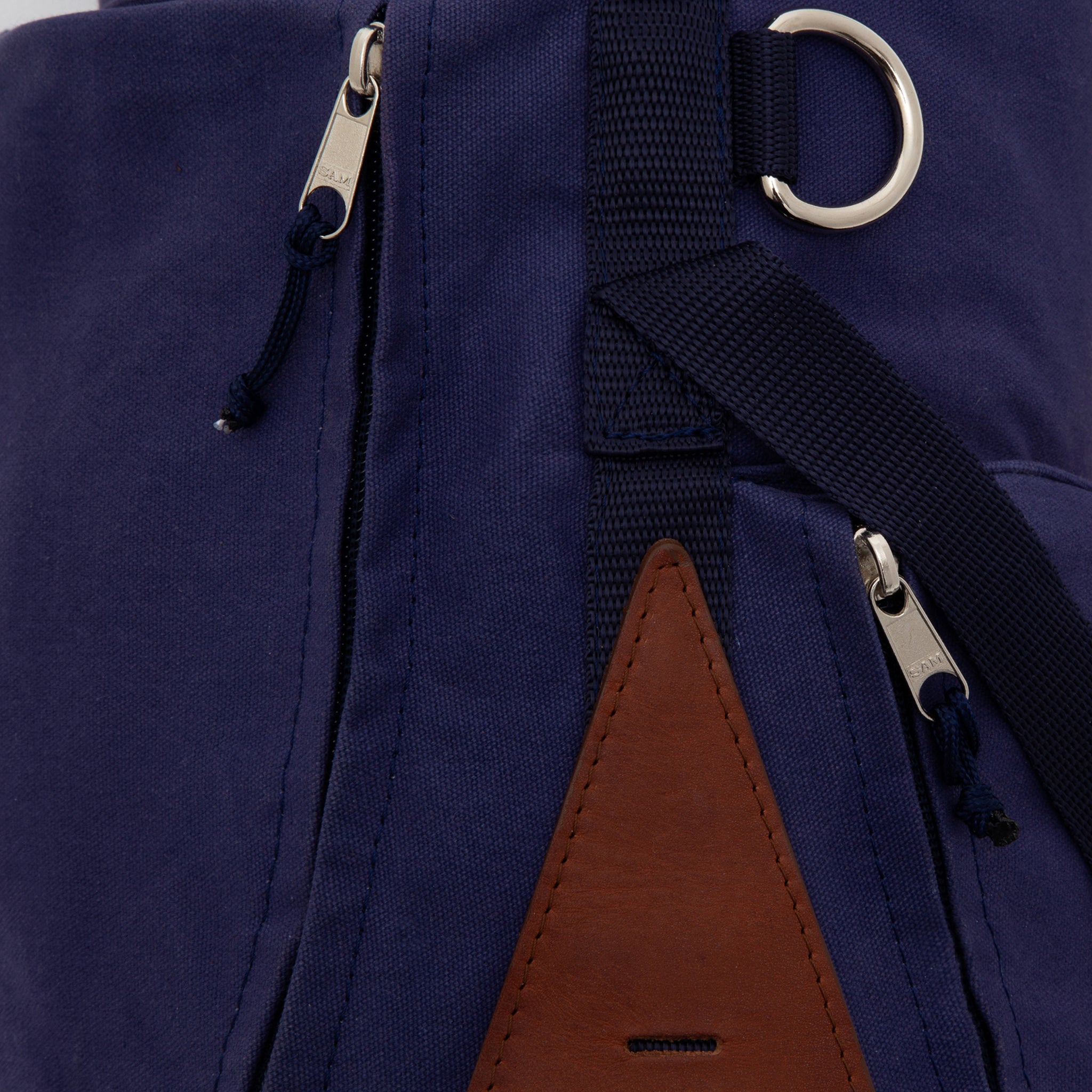 Sounder Golf | Sounder Golf | Golf Bags | The Sounder Golf Bag - Navy / Tan | Bag