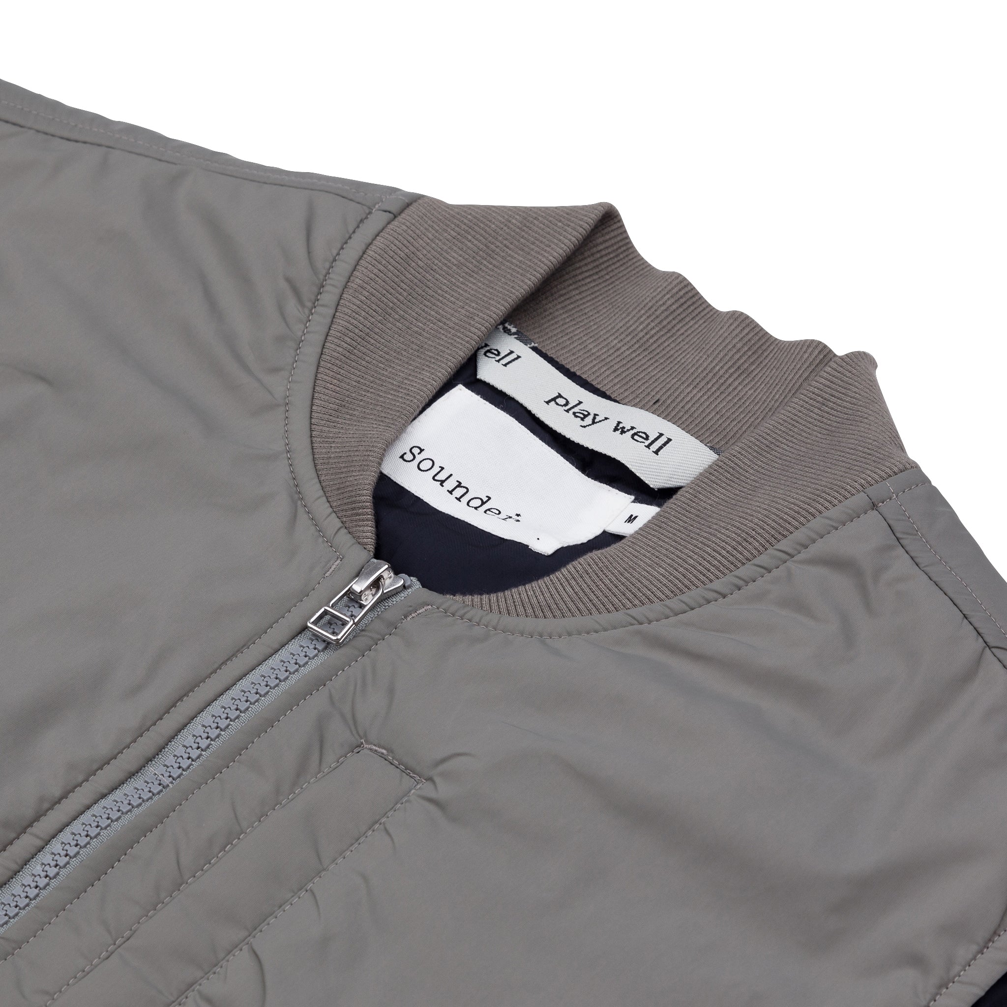 Low Light Gilet - Silver